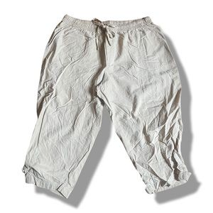 Women’s White Stage Brand Cream Capris Crop Pant 2X